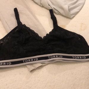 Torrid bralette/sports bra